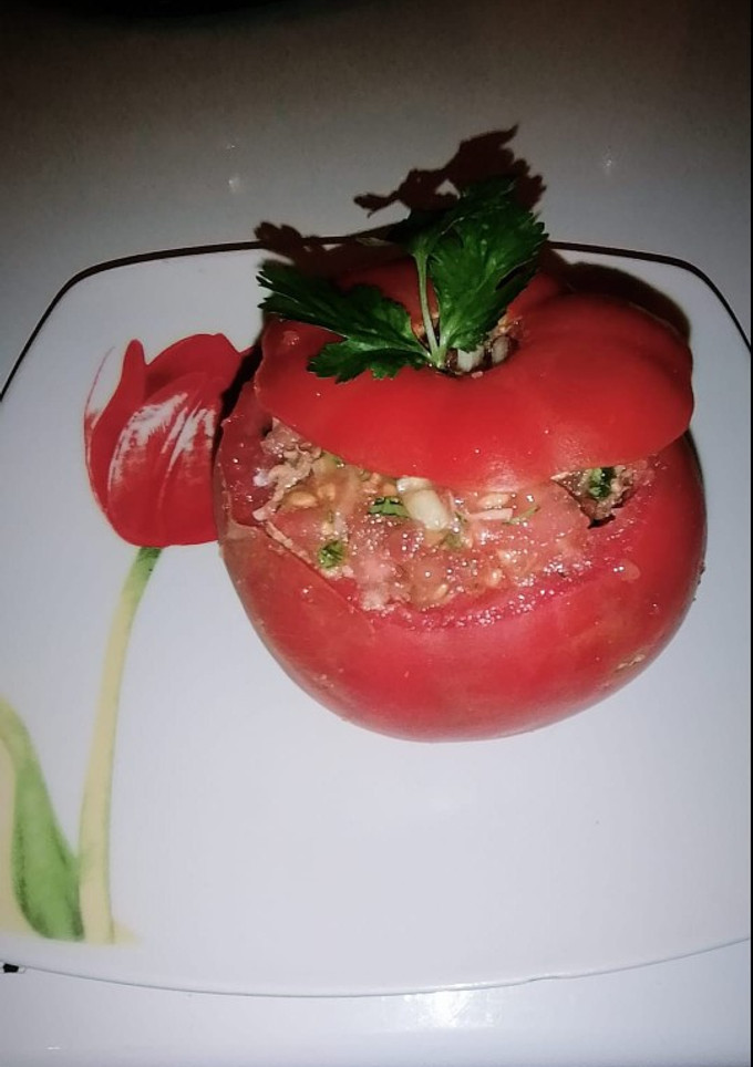Una foto de Tomate Relleno 2.0