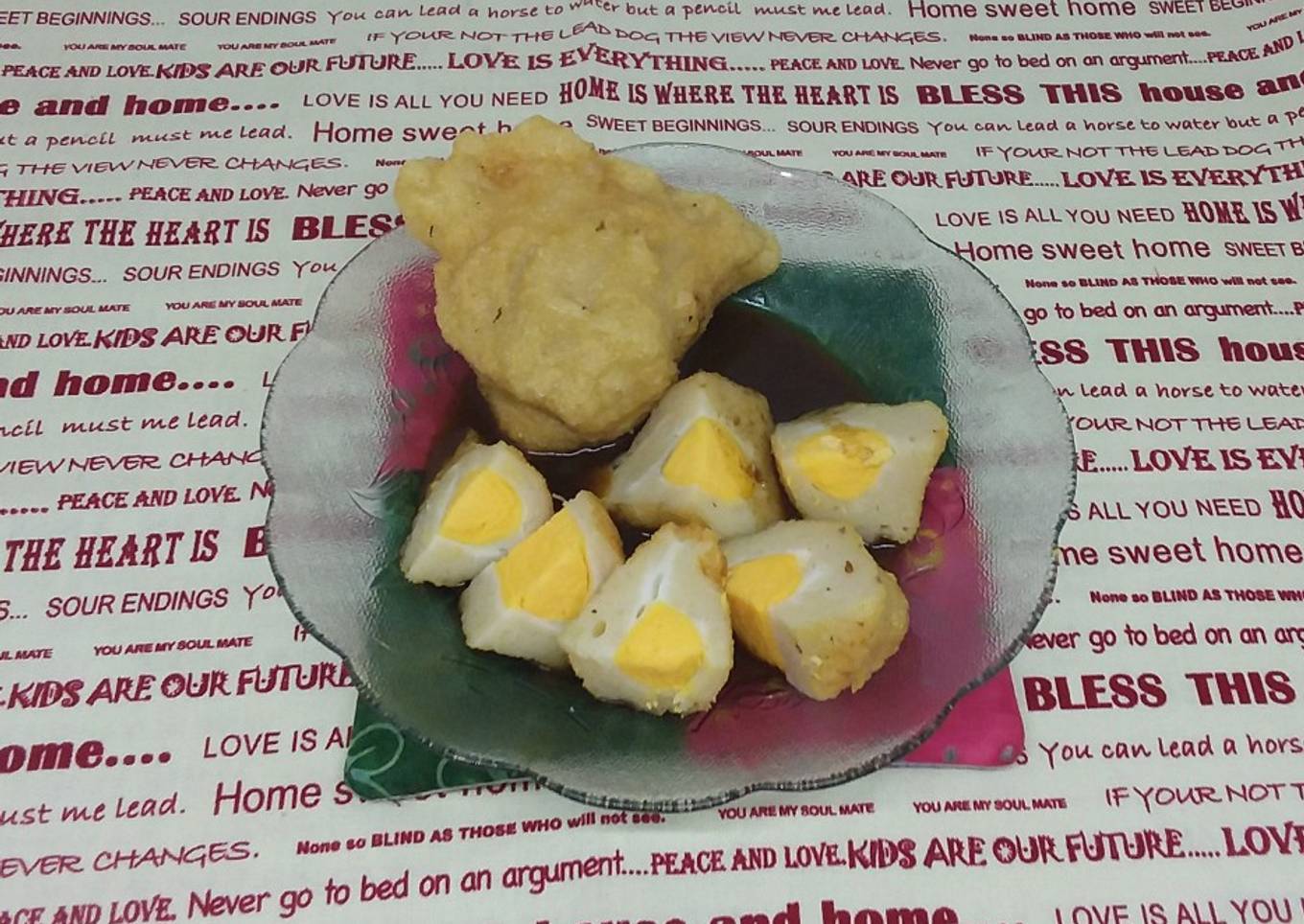 Pempek Kapal Selam / telor besar