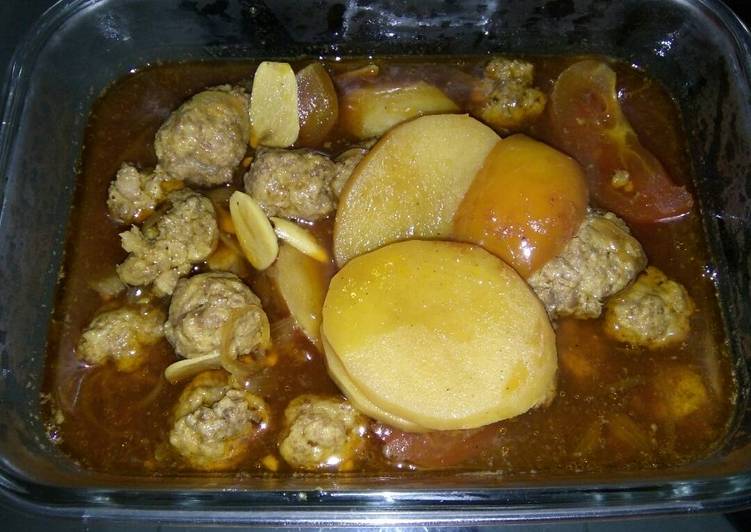 Semur bola daging kentang tahu (keluarga nugraha)