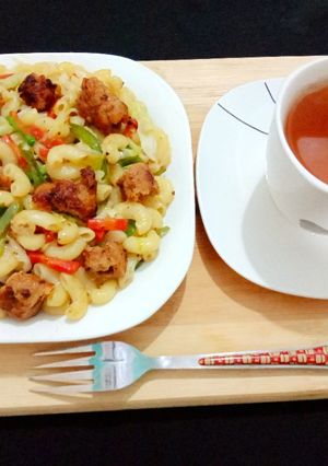 A picture of Seekh kabab pasta.