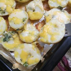 A picture of Baked potatoes.