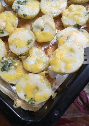A picture of Baked potatoes.
