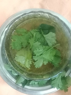பருப்பு, பொடி, கலந்த ரசம்(paruppu podi rasam recipe in tamil) செய்முறை முக்கிய புகைப்படம்