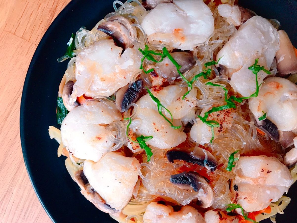 Cá Tuyết Hấp (Chưng) Bún Tàu & Lá Tỏi Gấu