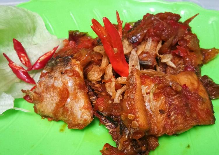 Balado asin gabus