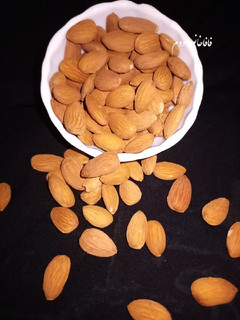 عکسی از دستور بادام شور (بو دادن بادام خام)
