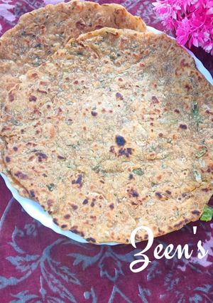 A picture of Radish Parathas.