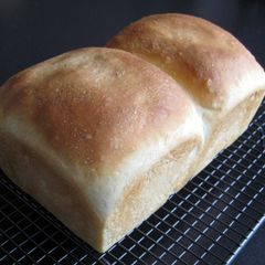 A picture of Basic White Bread.