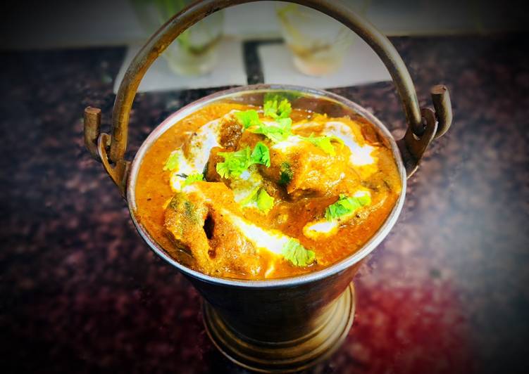 Recipe of Super Quick Homemade Masala Soya Chaap Gravy