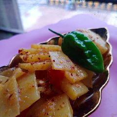 A picture of 3 spice achari aloo.
