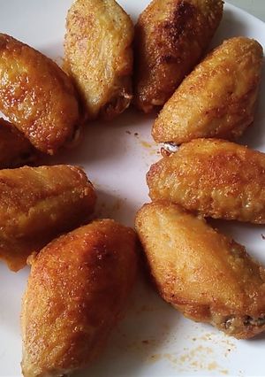 รูปของ ปีกไก่ทอดปาปริก้า