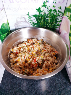 A picture of Niçoise Rice Salad 🍚 with Tuna 😋.