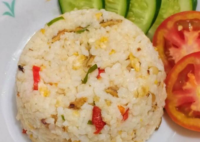 Nasi Goreng Teri Daun Jeruk