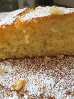Una foto de Torta de mandarina 😋