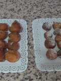 Buñuelos rellenos de crema pastelera