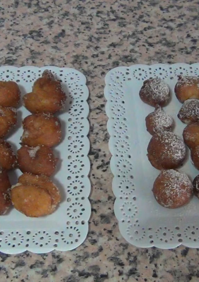 Una foto de Buñuelos rellenos de crema pastelera