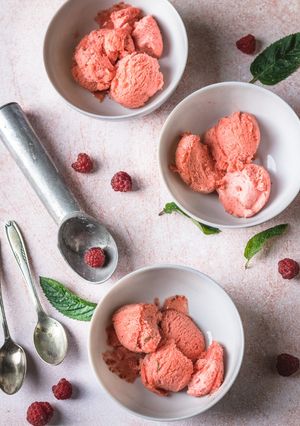 Une photo de Sorbet fraise menthe