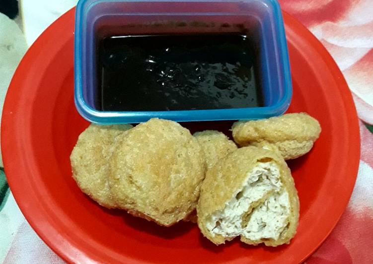 Tahu goreng kering crispy dan sambal petis