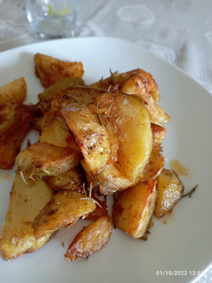 Foto di Patatas bravas... tapas spagnole
