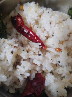 பெரிய நெல்லிக்காய் சாதம்(amla rice recipe in tamil) செய்முறை முக்கிய புகைப்படம்