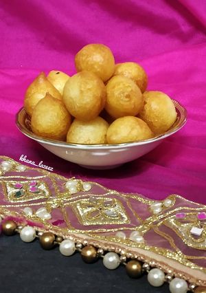 A picture of LUQAIMAT - an Arabian dessert.