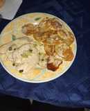 Pechugas de pollo con salsa de verdeo y papitas al horno
