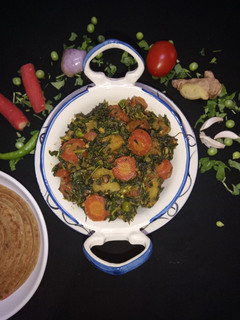 A picture of गाजर मेथी मटर आलू की सब्जी (Gajar Methi Matar Aloo ki sabji recipe in Hindi).