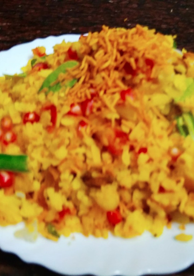 A picture of Kanda poha.