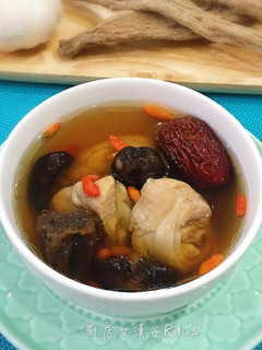 老菜脯雞湯 的食譜成品照片