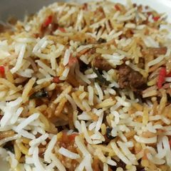 A picture of Chicken briyani.