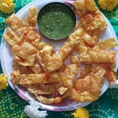 A picture of Crispy Masala chorafali.