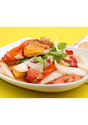 รูปของ ยำไข่ดาว..ธรรมดาแต่อร่อย