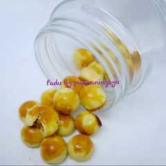 รูปของ Nastar Klasik Lumer/ Wadai Kating Selai Nanas