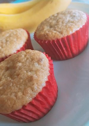 Una foto de Muffins de plátanos y nuez