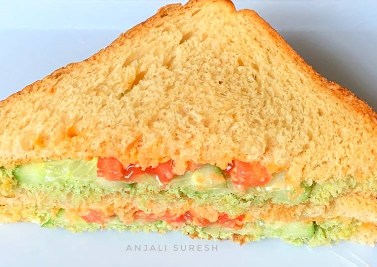 Green chutney and Mayo sandwiches