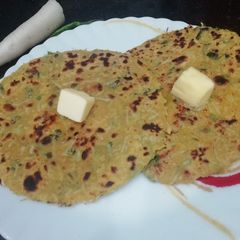 A picture of Mooli Paratha without stuffing.
