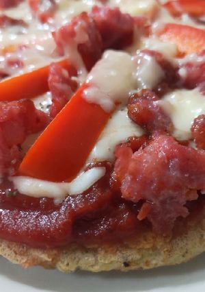 Una foto de Pizza casera con masa de avena