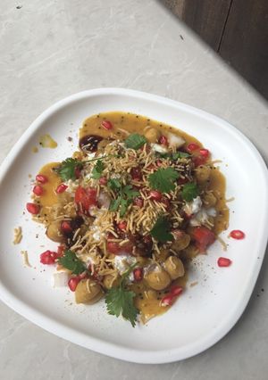 A picture of Chana chat.
