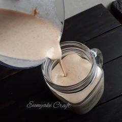A picture of Banana Peanut Butter Smoothie.