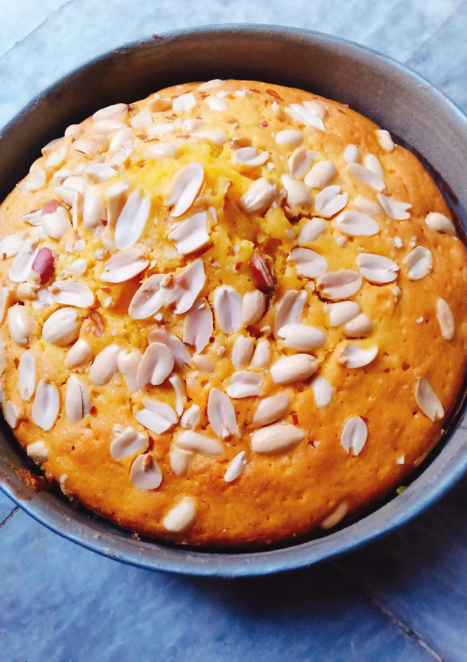 A picture of Peanut 🥜 cake.