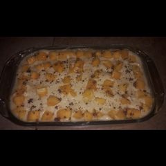 A picture of Mango milky cake.