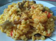 Una foto de arroz con setas