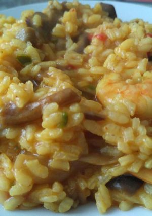 Foto principal de Arroz con setas y gambas