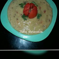A picture of Besan ka namkeen halwa.