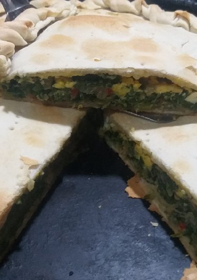 Una foto de Uhhh!!! re Fácil... Esta Tarta de Acelga... Siempre viene Bien... con una Ensaladita