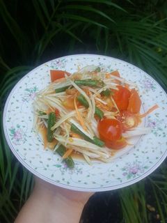 Foto resep Thai Papaya Salad - Som Tum
