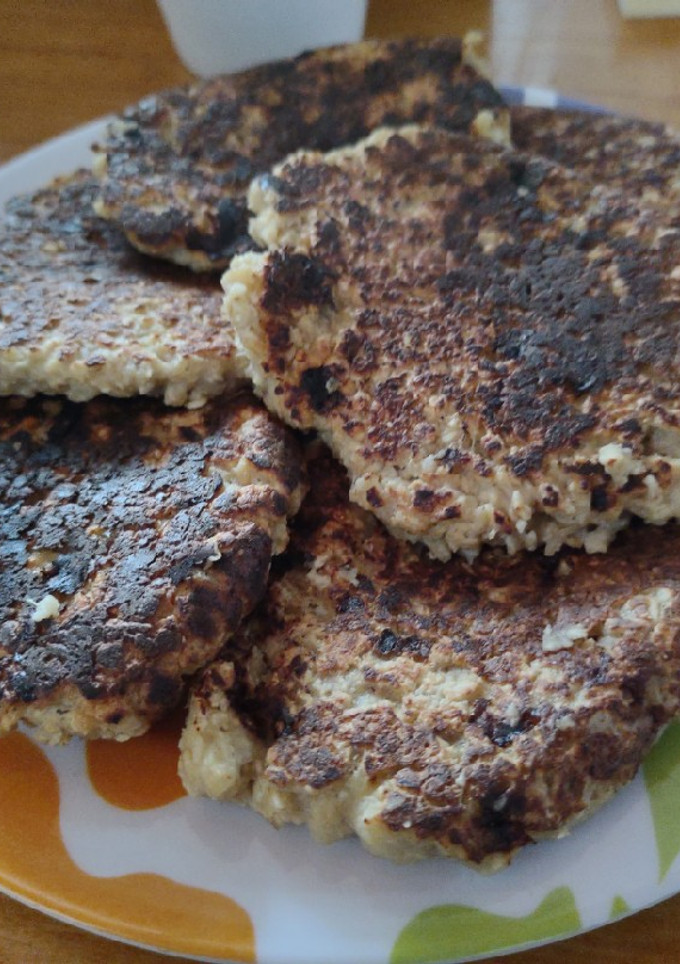 Una foto de Pancakes de avena y banana fáciles y ricos