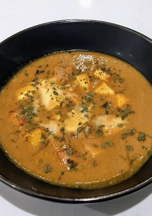 A picture of Easy Butter Paneer.