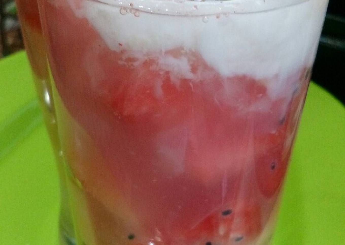 Minuman segar buka puasa cocok untuk yang lagi diet momss