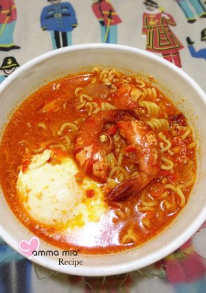 Foto resep Mie kuah udang pedas (indomie)